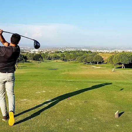 Sea View Апартаменты *